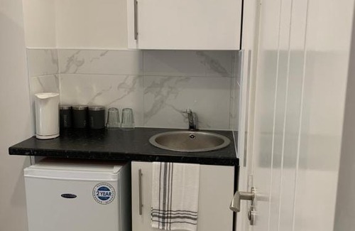 London Borough of Bromley Apartment | London studio flats