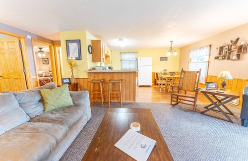 Iron River Cabin | Lone Pine: A Cozy Autumn Hideaway | Fall Colors & Cozy Nights by the Lake