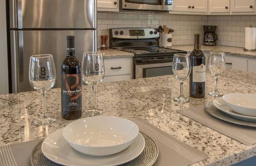 Fredericksburg Cabin | Lone Star Cabin No. 3