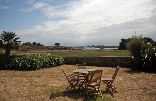 Ile-de-Brehat House | Longère Bretonne, vue Mer, à Proximité du Phare du Paon