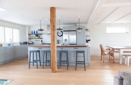 Wittering House | Long Island-Bracklesham Bay