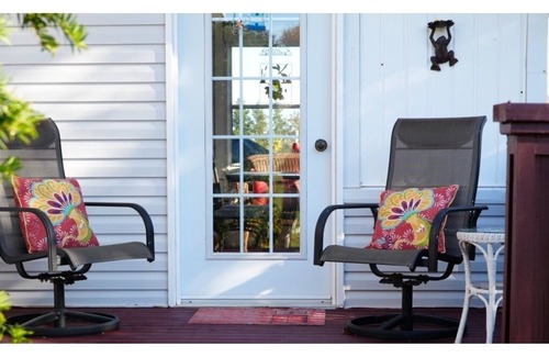 Lower Montague Cottage | Long Term - Nov. to May, 2 Bed, 1 Bath, Water Views – Winterized & Welcoming