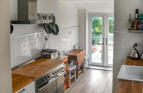 Ryde House | Longford Cottage