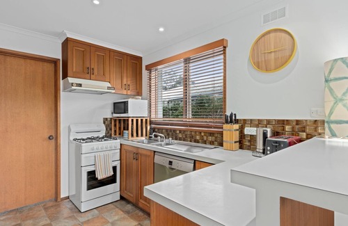 Point Lonsdale House | Lonnie Pad - Point Lonsdale