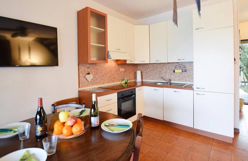 Rosolina House | Look forward to a cozy townhouse equipped with everything you may need for a vacation in Italy.