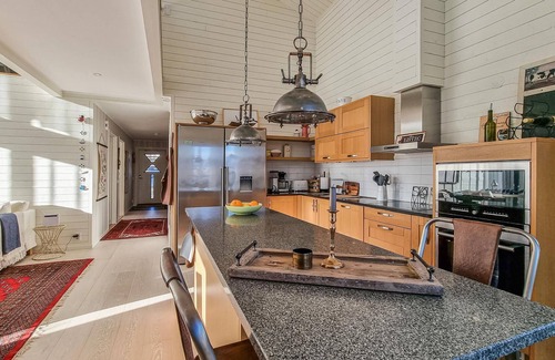 Smogen House | Look forward to a wonderful vacation with the whole family in this comfortable vacation home in a fa