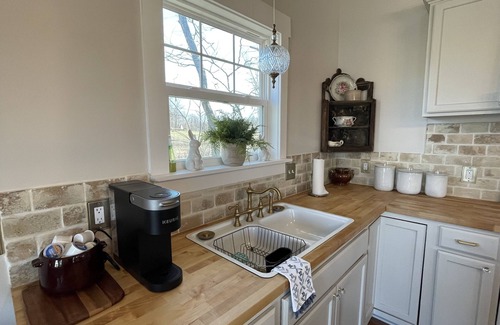 Johnson County Cottage | Looking for a perfect escape from the city !