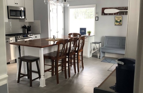 Auburn House | Looking for accommodations in Auburn or the Fingerlakes?