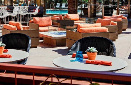 Burbank Hotel | Los Angeles Marriott Burbank Airport