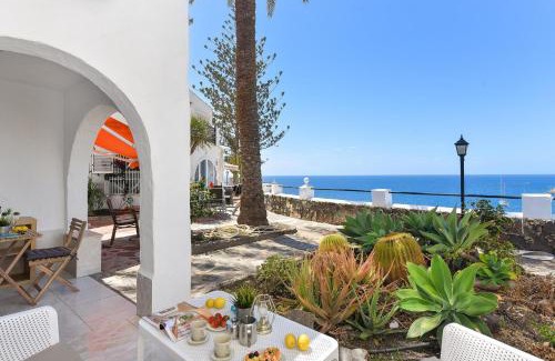 Arguineguin Apartment | Los Canarios 122 by VillaGranCanaria