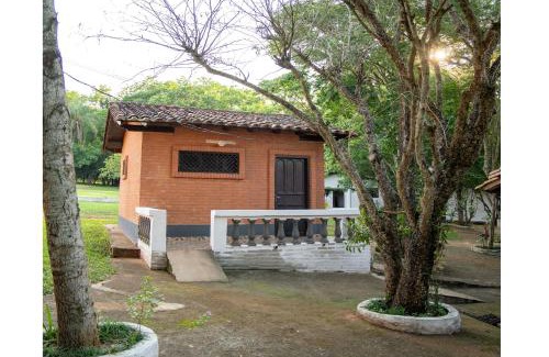 Paraguari House | Los Cantares