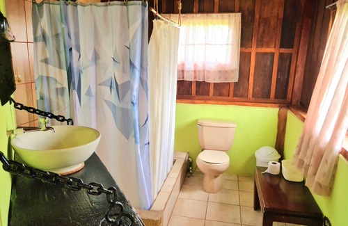 San Miguel Cabin | Los Gallitos Eco Lodge