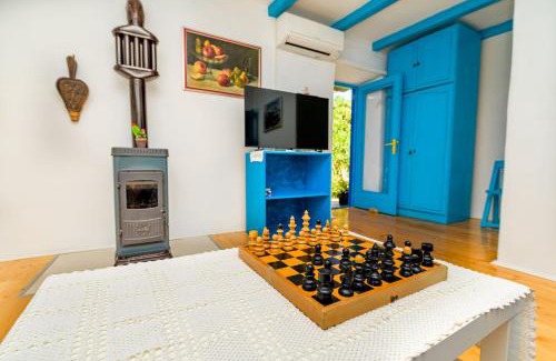 Veli Losinj Apartment | Losinj haus with pool