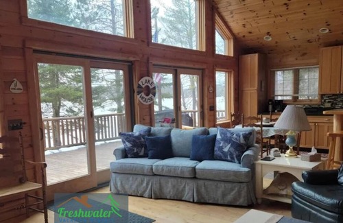 Hawks Cottage | Lost Lake Chalet (Hawks, MI): Gorgeous lakefront getaway- 20 minutes from Rogers City!