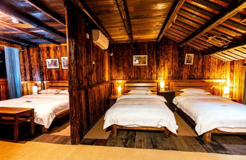 Sanjiang Dong Autonomous County House | Lost World Sanjiang Guest house