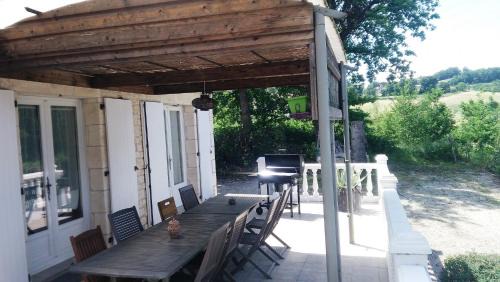 Brignac-la-Plaine House | Lou Malinbouzat