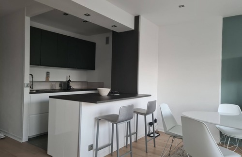 Saint-Tropez Apartment | Loue T3 58m2 Refait à Neuf à 200m de la Plage et 800 du Centre de St Tropez