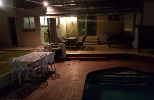 Edenvale House | Louhallas Accommodation