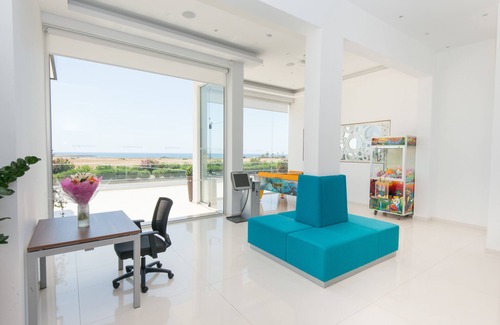 Ayia Napa Hotel | Loutsiana Hotel Apts