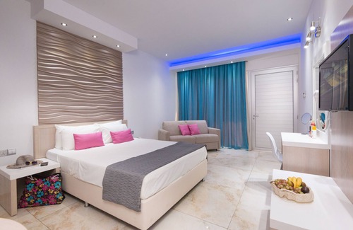Ayia Napa Hotel | Loutsiana Hotel Apts