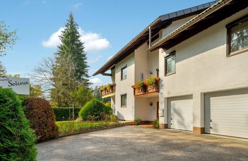 Klopein am Klopeiner See Apartment | Lovely apartment for 4 guests with WIFI, TV and balcony