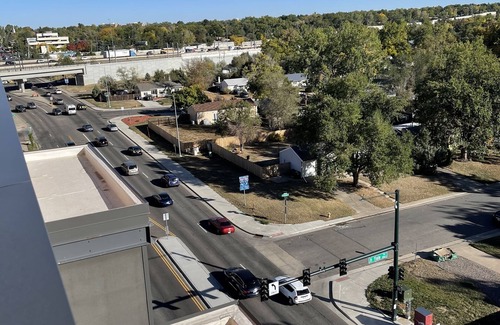University Hills Apartment | Lovely 1 Bedroom Studio located in Downtown Denver