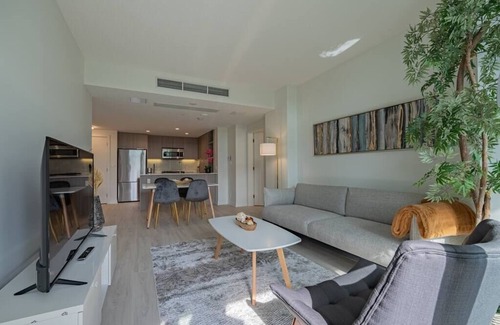 District of North Vancouver Apartment | Lovely 2 Bedroom Unit + Large Patio + EV Charging