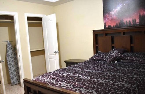 Pharr Apartment | Lovely 2 bedroom apartment with Wifi and covered parking