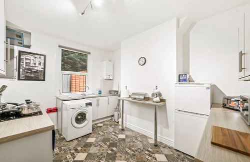 Pontefract House | Lovely 4 Bed House in Yorkshire - Football Table