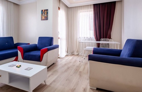 Kagithane Apartment | Lovely and Central Flat with Terrace in Kagithane