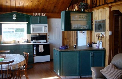 Okanagan-Similkameen Cabin | Lovely and quiet cottage on Osoyoos Lake