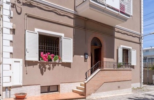 Roseto degli Abruzzi Apartment | Lovely apartment for 2 people with TV