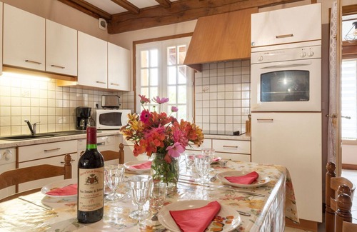 Barneville-Carteret House | Lovely apartment in villa for 5 people with WIFI, TV, terrace and panoramic view