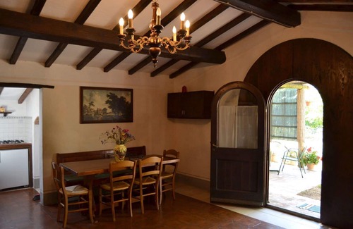 Cortona Apartment | Lovely apartment for 6 guests with A/C, WIFI, pool and TV