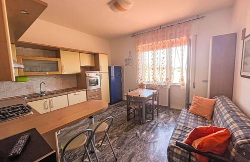 Torino di Sangro Apartment | Lovely apartment for 6 people with A/C, TV, patio and panoramic view
