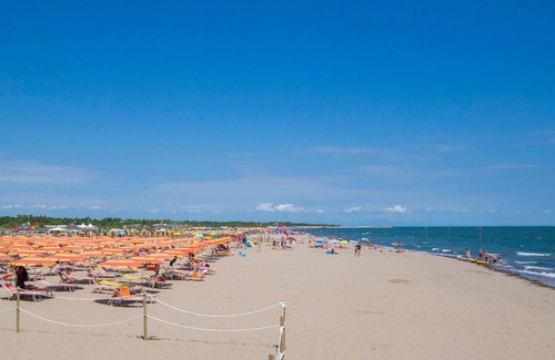 Rosapineta Apartment | Lovely apartment in Rosolina Mare (RO)