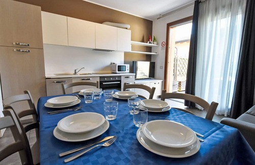 Monasterolo del Castello Apartment | Lovely apartment for 6 people with WIFI, A/C, pool, TV and terrace