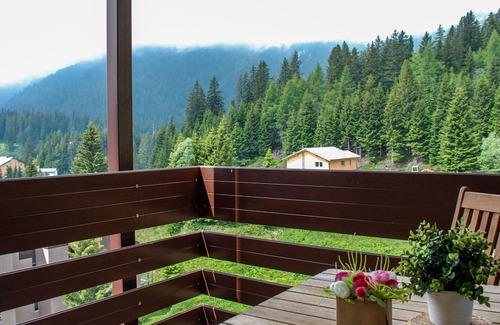 San Bernardino Apartment | Lovely apartment for 4 guests with WIFI, pool, TV, balcony, pets allowed and panoramic view