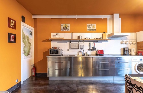 Busturia Apartment | Lovely apartment for 4 people with WIFI, TV and patio