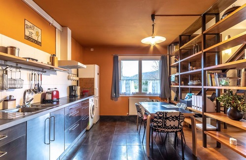 Busturia Apartment | Lovely apartment for 4 people with WIFI, TV and patio