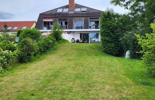 Dagow Apartment | Lovely apartment for 5 guests with WIFI, TV, terrace and pets allowed