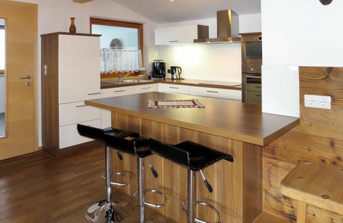 Fuegenberg Apartment | Lovely apartment for 10 people with WIFI, TV and balcony
