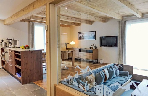 Grindelwald Apartment | Lovely apartment for 6 people with WIFI, TV, terrace and pets allowed