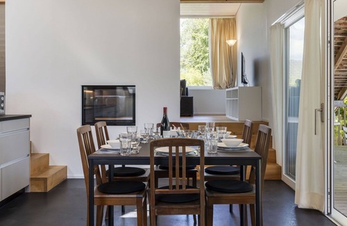 Chatel-Saint Denis Apartment | Lovely apartment for 6 guests with WIFI, patio and pets allowed