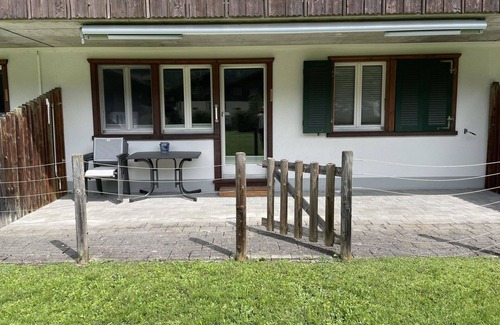 Lenk Apartment | Lovely apartment for 2 guests with WIFI