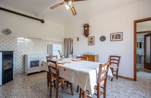 Penango Apartment | Lovely apartment for 2 people with WIFI, TV, patio and panoramic view
