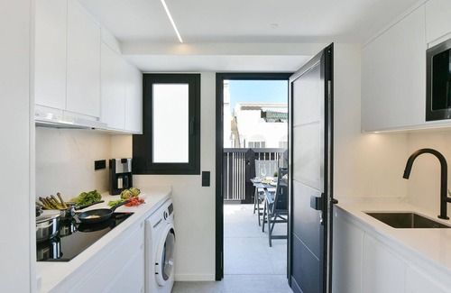 Patalavaca Apartment | Lovely apartment for 2 people with pool, A/C, WIFI, TV, balcony and pets allowed