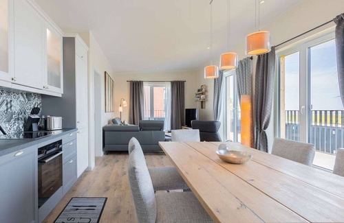 Nordstrand Apartment | Lovely apartment for 4 guests with WIFI, TV, terrace and pets allowed