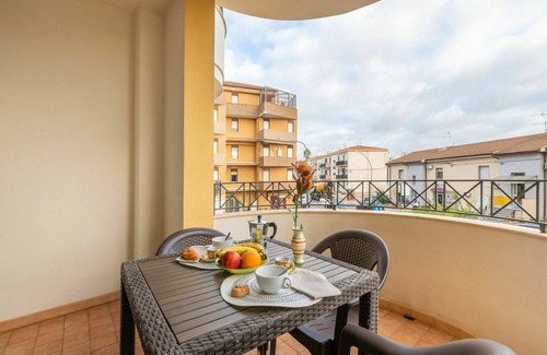 La Pietraia Apartment | Lovely apartment for 5 guests with A/C, TV and balcony