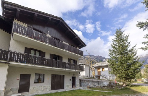 Isola Apartment | Lovely apartment for 5 people with WIFI, TV, terrace and pets allowed